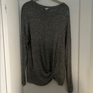 Gray Long Sleeve Twist Knot Top